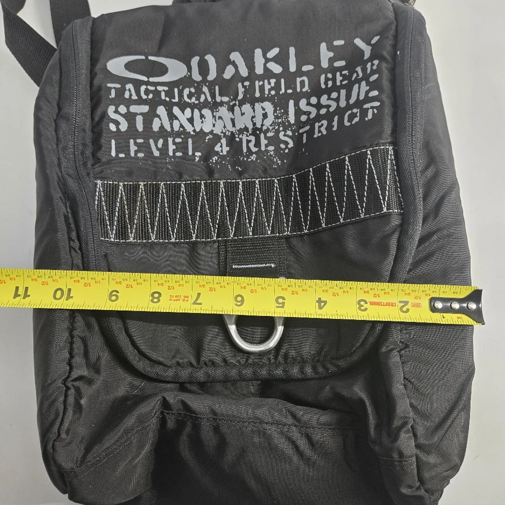 Vintage Oakley Tactical Field Gear Standard Bag